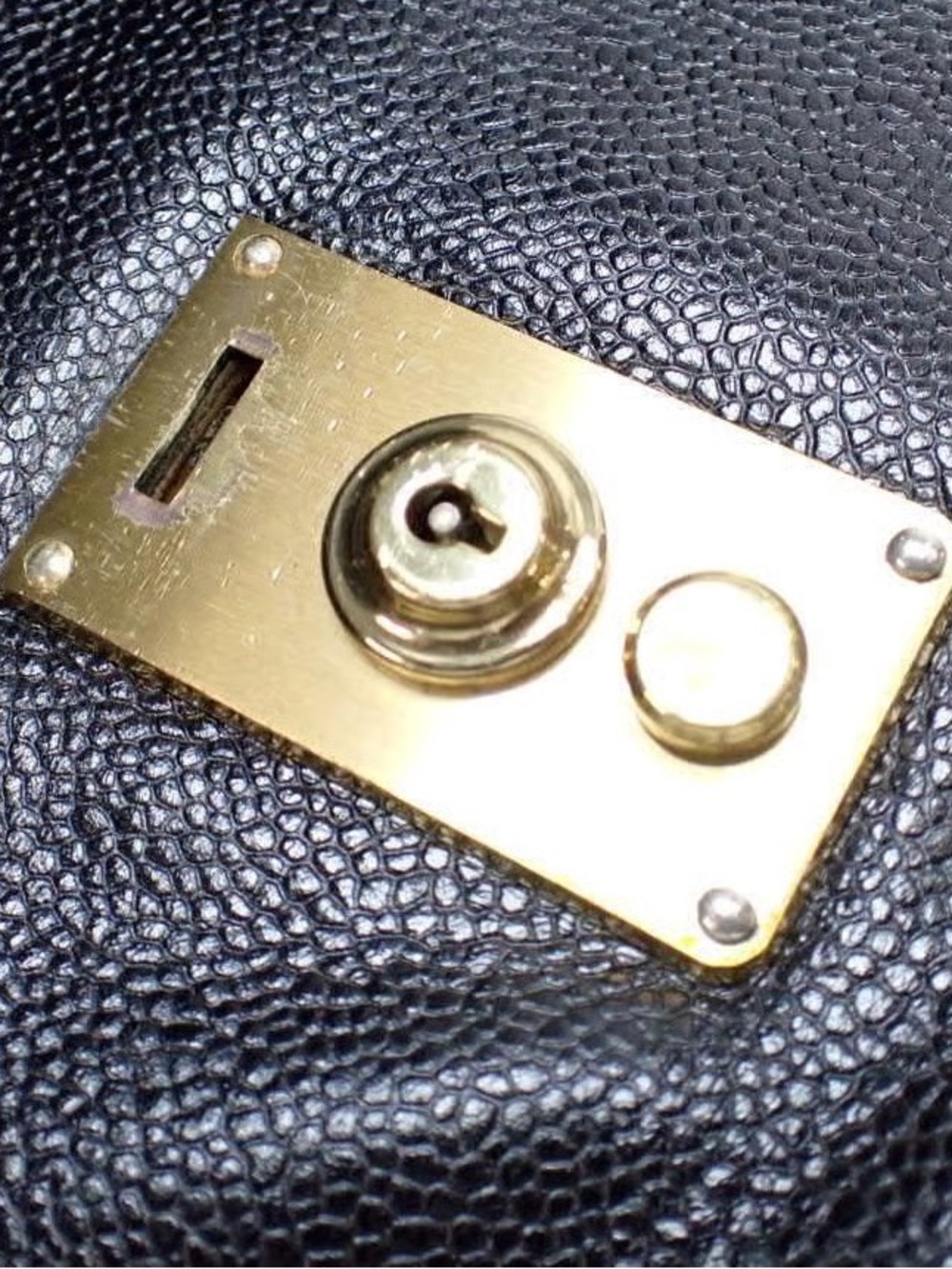 Chanel Vintage Caviar Executive Portfolio Bag with Gold Hardware - Picture 14 of 15